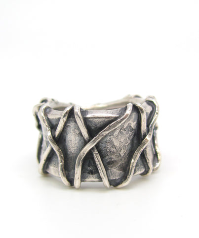 Barbed Wire Band Ring