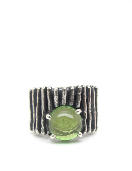 Hammered Lines with Round Green Tourmaline Stone