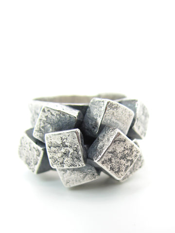 Jumbled Hammered Cubes Ring