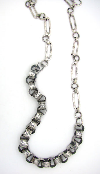 Volcanic Rolo Chain Link Necklace