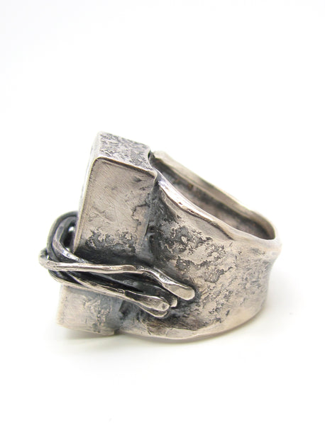 Brick and Root Style Ring