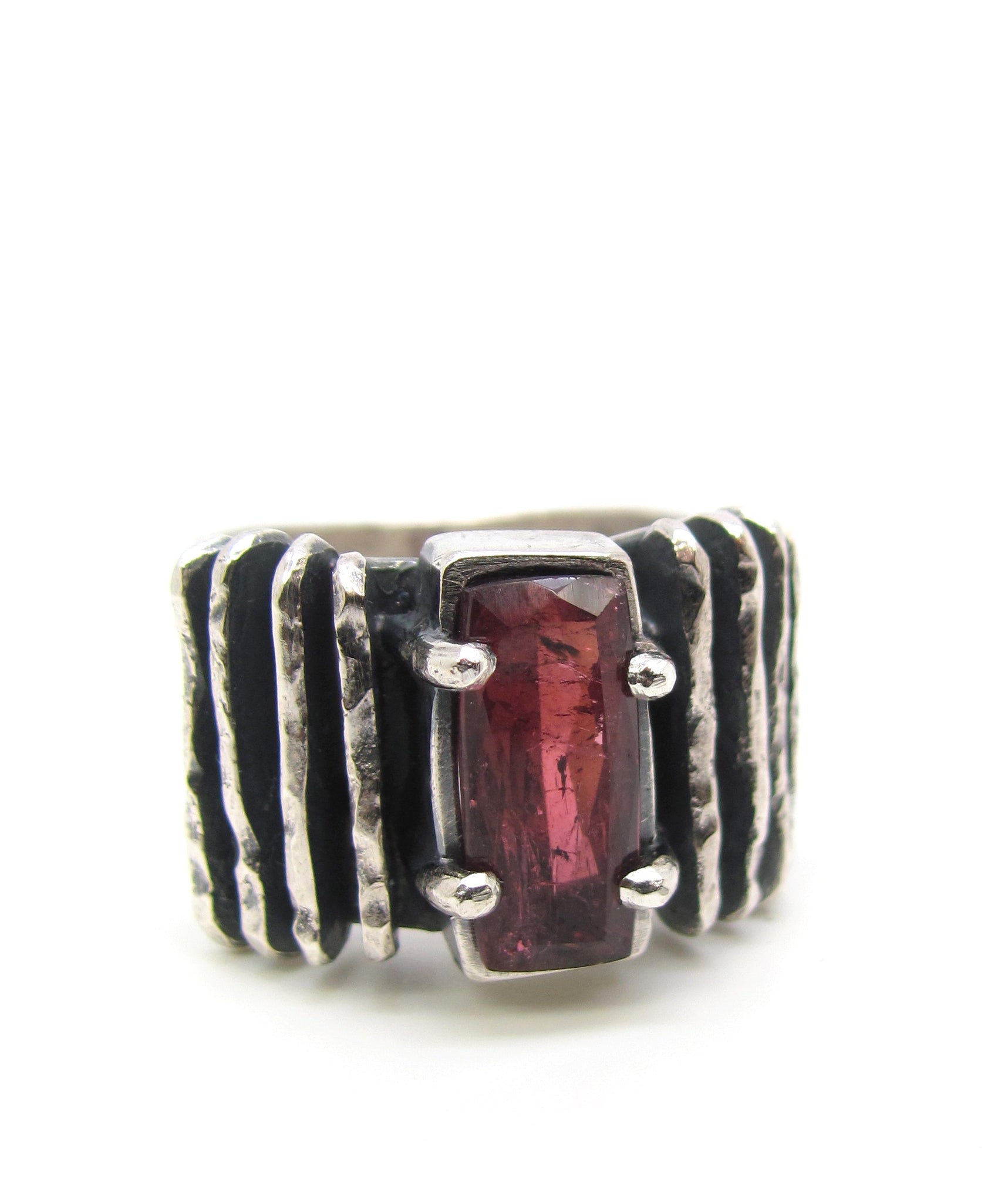 Hammered Lines with Peach Tourmaline Ring