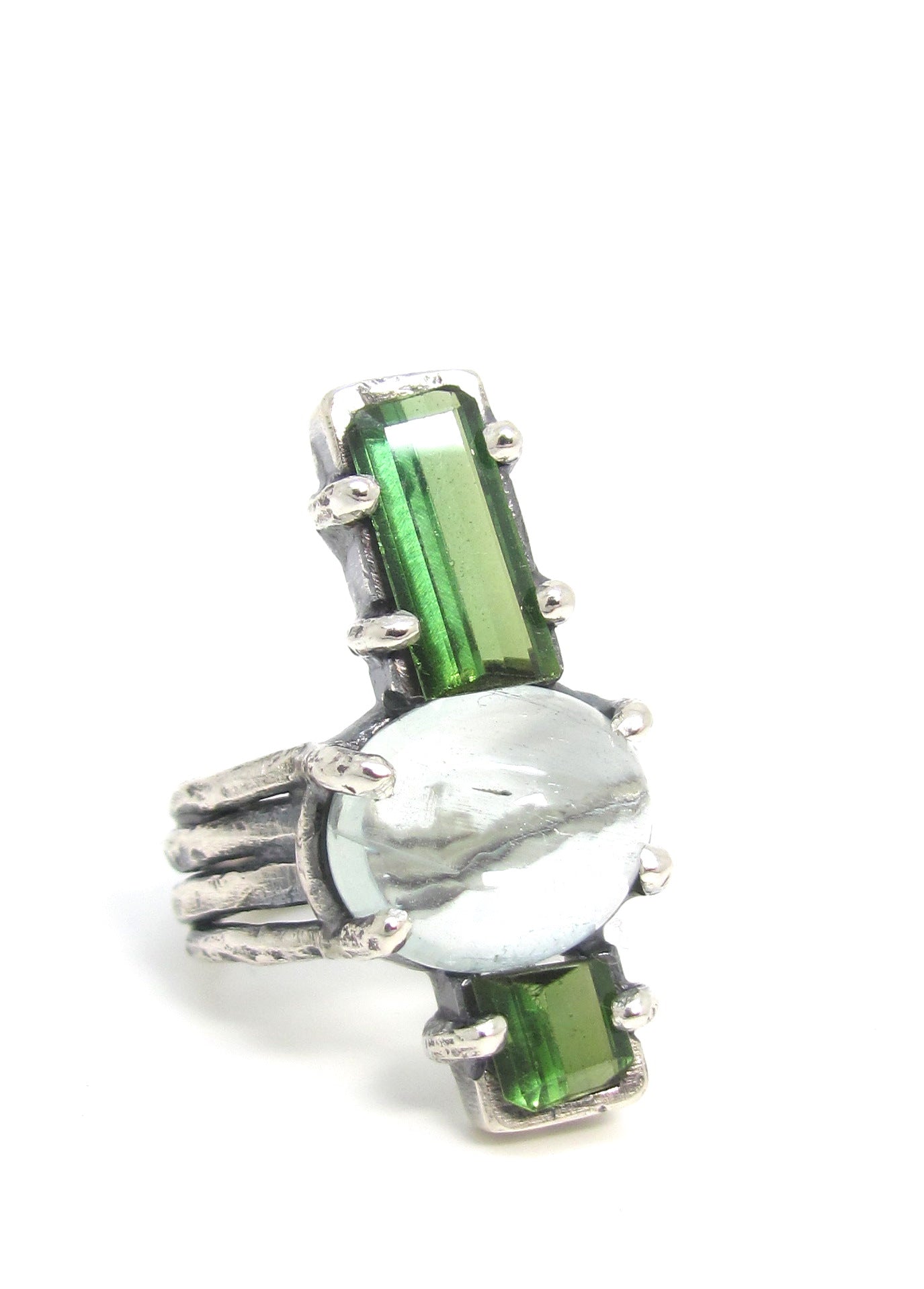 Dewdrop on Pine Ring
