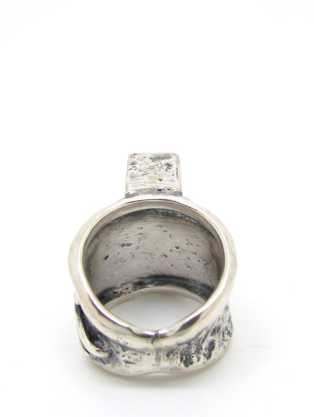 Brick and Root Ring
